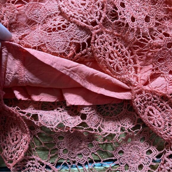 Lord & Taylor Design Lab Lace Coral Off Shoulder Sleeve Small Crop Top - Picture 8 of 10